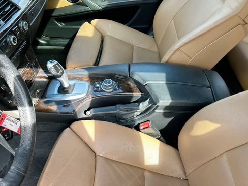 Used 2010 BMW 528i Sedan RWD image 27