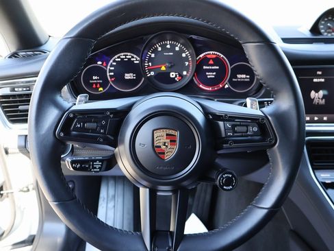 Used 2022 Porsche Panamera 4 Platinum Edition w/ Assistance Package image 28