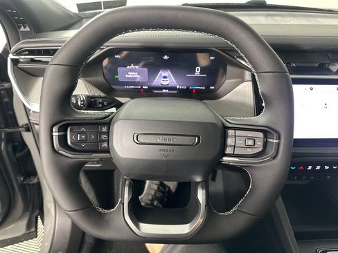 New 2026 Jeep Cherokee Limited AWD/4WD image 26