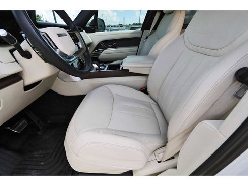 Used 2023 Land Rover Range Rover SE AWD/4WD image 11