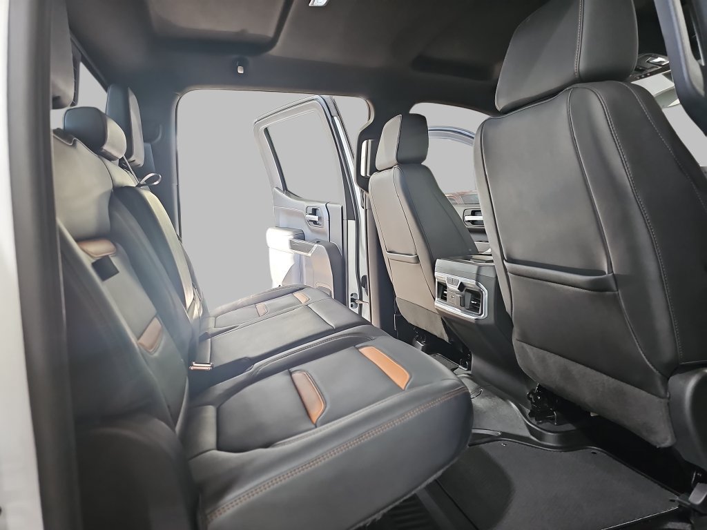 Certified 2021 GMC Sierra 1500 AT4 w/ AT4 Value Package AWD/4WD image 14