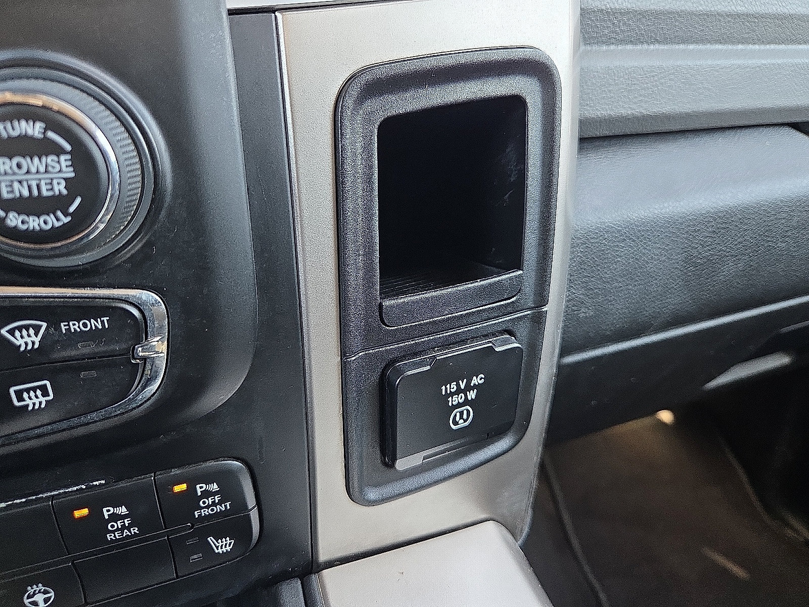Used 2017 RAM 1500 Big Horn AWD/4WD image 21