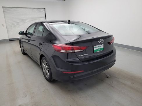 Used 2018 Hyundai Elantra SEL FWD image 5