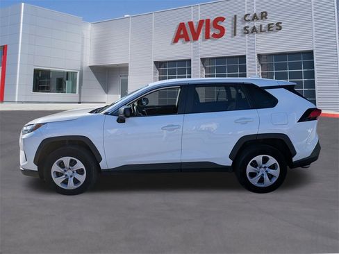 Used 2024 Toyota RAV4 LE image 10