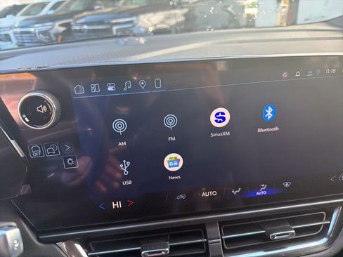 New 2026 Chevrolet Equinox EV LT image 12