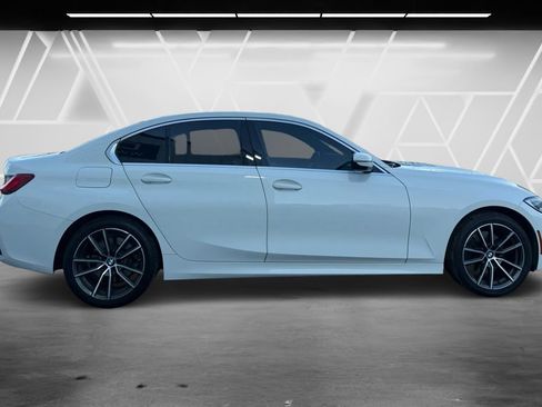 Used 2020 BMW 330i xDrive Sedan w/ Convenience Package AWD/4WD image 4
