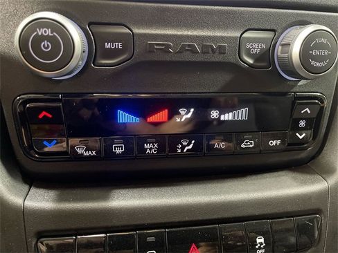 New 2026 RAM ProMaster 2500 w/ Convenience Group image 18