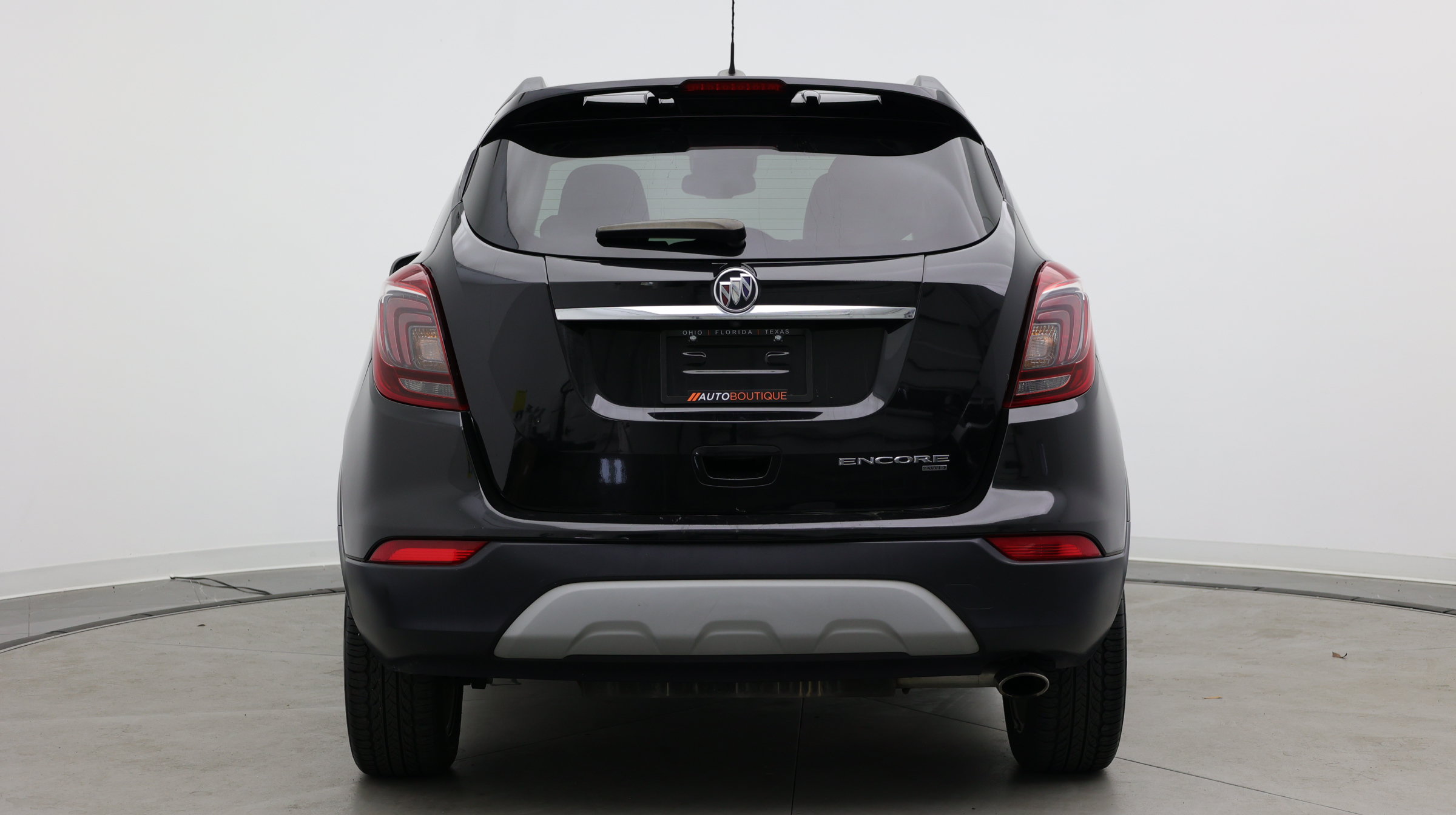 Used 2019 Buick Encore Preferred w/ LPO, Active Package FWD image 6