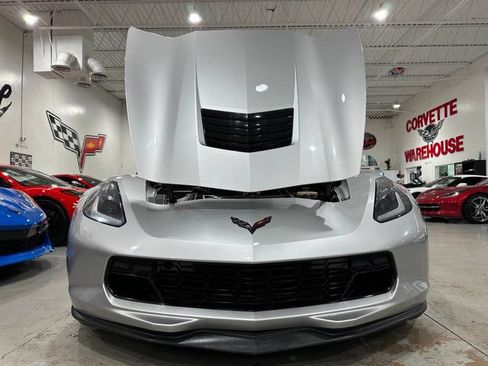 Used 2017 Chevrolet Corvette Grand Sport w/ Carbon Flash Badge Package RWD image 20