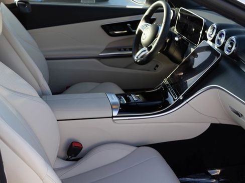 Certified 2026 Mercedes-Benz CLE 300 4MATIC Cabriolet image 29