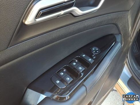 Used 2023 Kia Sportage EX FWD image 23