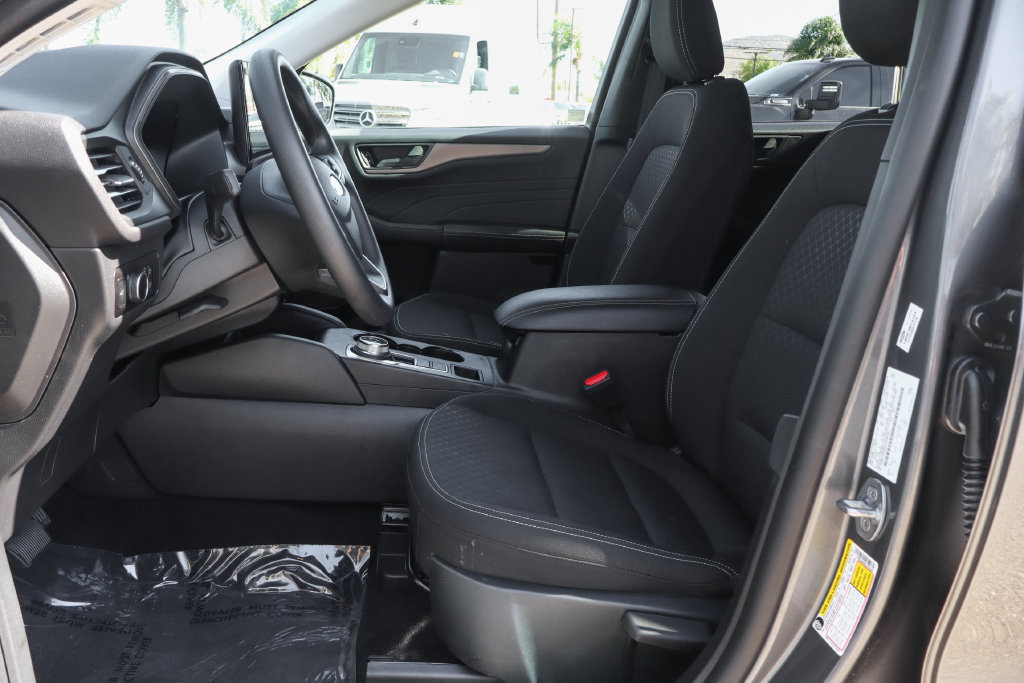 Used 2025 Ford Escape Active w/ Tech Pack #1 FWD image 20