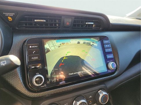 Used 2024 Nissan Kicks SV image 23