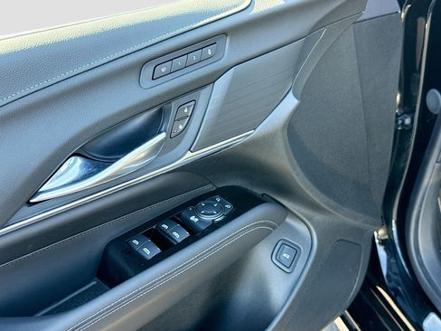 Used 2026 Cadillac CT4 Premium Luxury image 7