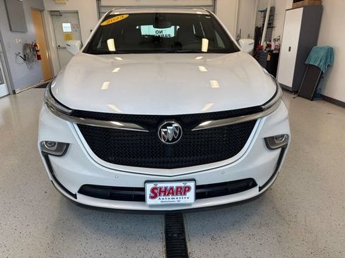 Used 2023 Buick Enclave Essence w/ Experience Buick Package AWD/4WD image 5