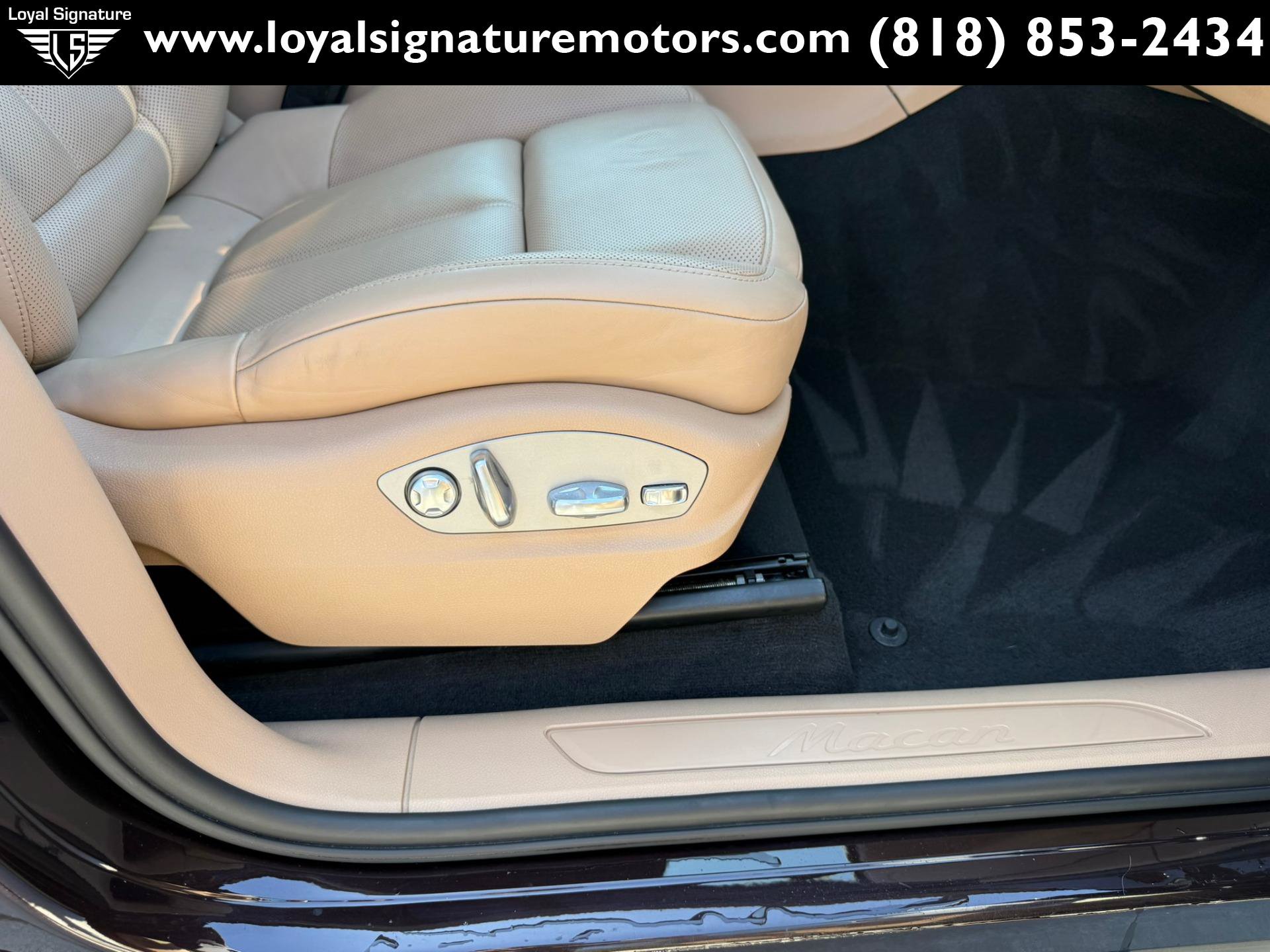 Used 2021 Porsche Macan AWD/4WD image 36