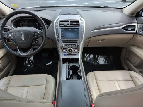 Used 2020 Lincoln MKZ Reserve w/ Monochromatic Package AWD/4WD image 14