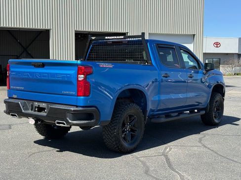 Used 2023 Chevrolet Silverado 1500 Custom Trail Boss AWD/4WD image 6