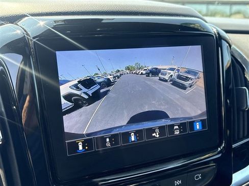 Certified 2023 Chevrolet Traverse RS AWD/4WD image 14