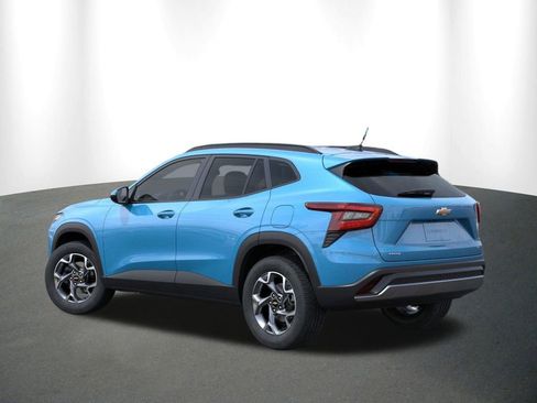 New 2026 Chevrolet Trax LT w/ Driver Confidence Package image 4