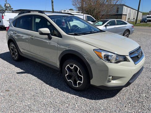 Used 2015 Subaru Crosstrek 2.0i Limited image 4