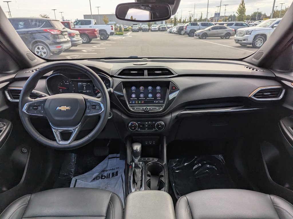 Used 2023 Chevrolet TrailBlazer ACTIV w/ Sun and Liftgate Package FWD image 27