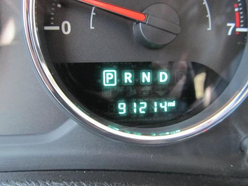 Used 2016 Jeep Wrangler Unlimited Rubicon w/ Connectivity Group image 58