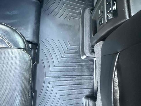 Used 2018 Chevrolet Traverse Premier image 92