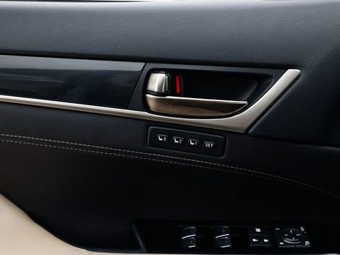 Used 2016 Lexus GS 200t 4dr Sedan RWD image 49