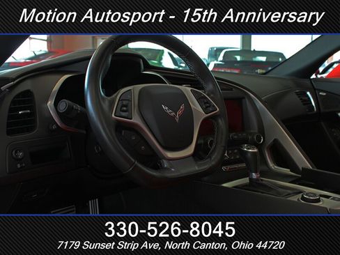 Used 2017 Chevrolet Corvette Stingray Coupe w/ 1LT RWD image 20