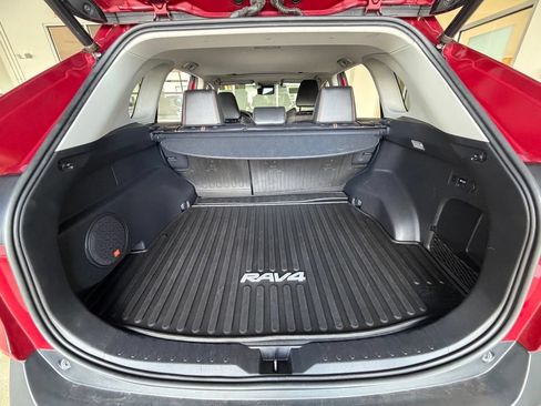 Used 2019 Toyota RAV4 Adventure AWD/4WD image 51