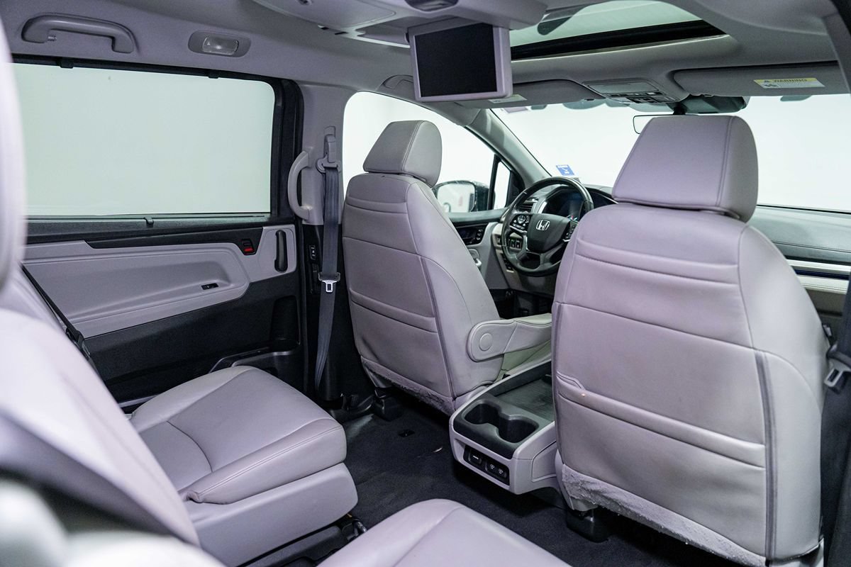 Used 2018 Honda Odyssey Elite image 17