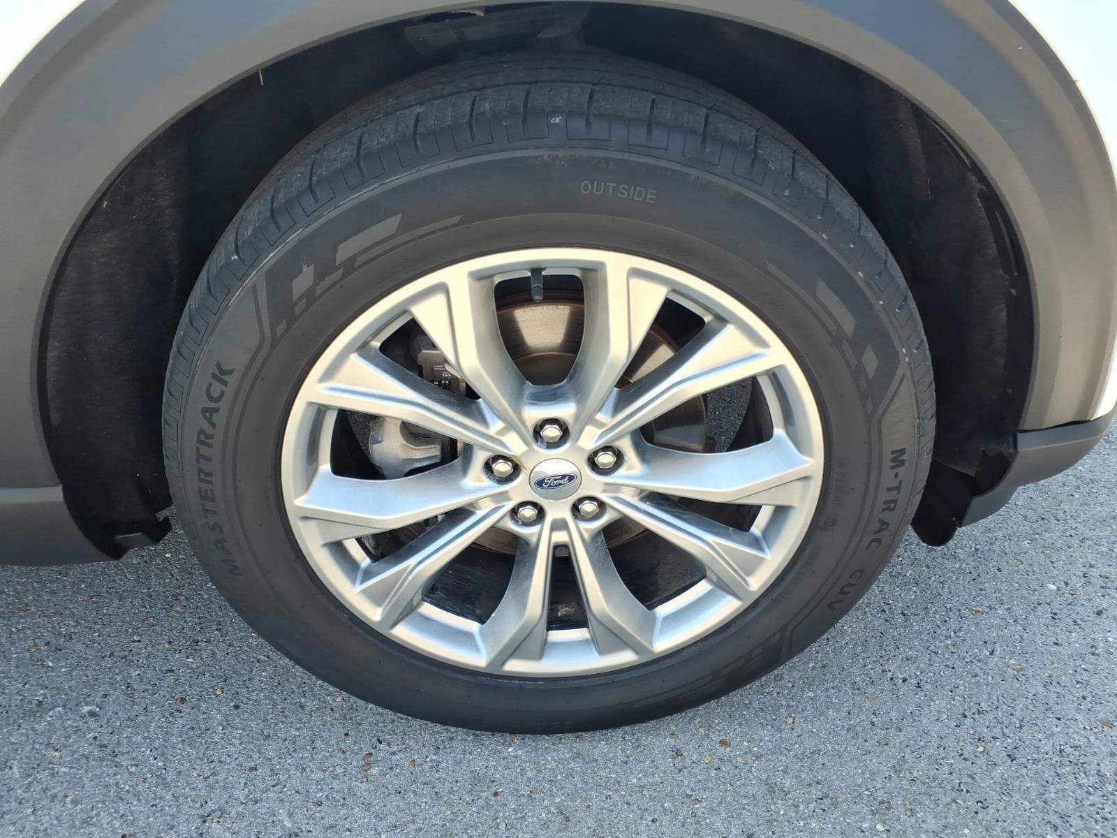 Used 2020 Ford Explorer Limited RWD image 7