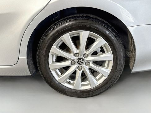 Used 2020 Toyota Camry LE FWD image 36