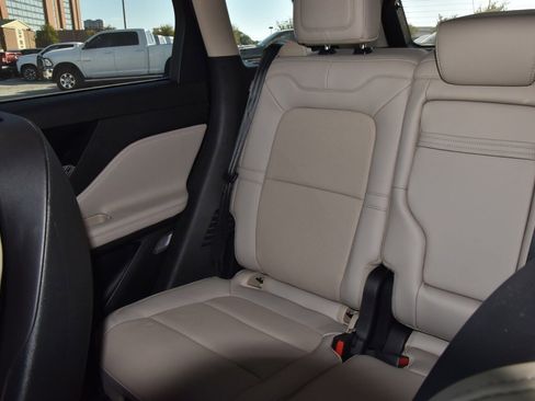 New 2026 Lincoln Corsair Reserve image 19