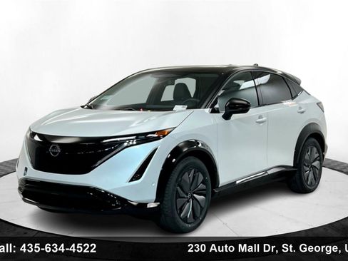 New 2025 Nissan Ariya Platinum image 1
