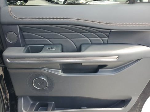 Certified 2024 Ford Expedition Max Platinum RWD image 36