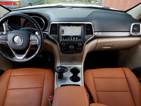 Used 2014 Jeep Grand Cherokee Limited RWD image 2