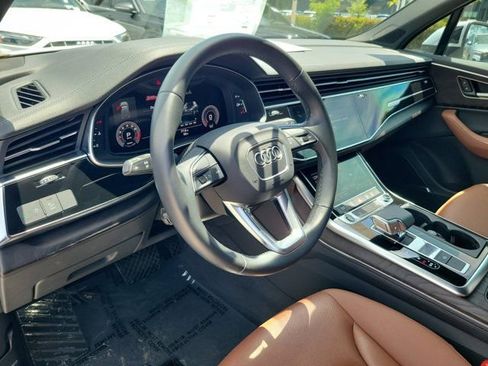 Certified 2023 Audi Q7 2.0T Premium Plus w/ Premium Plus Package AWD/4WD image 16