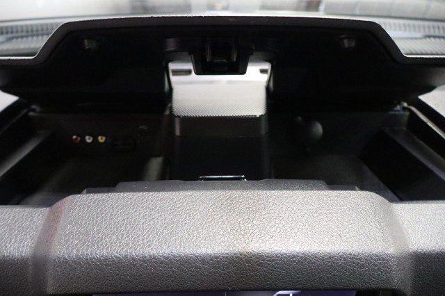 Used 2015 Ford F250 Lariat w/ Lariat Interior Package AWD/4WD image 48