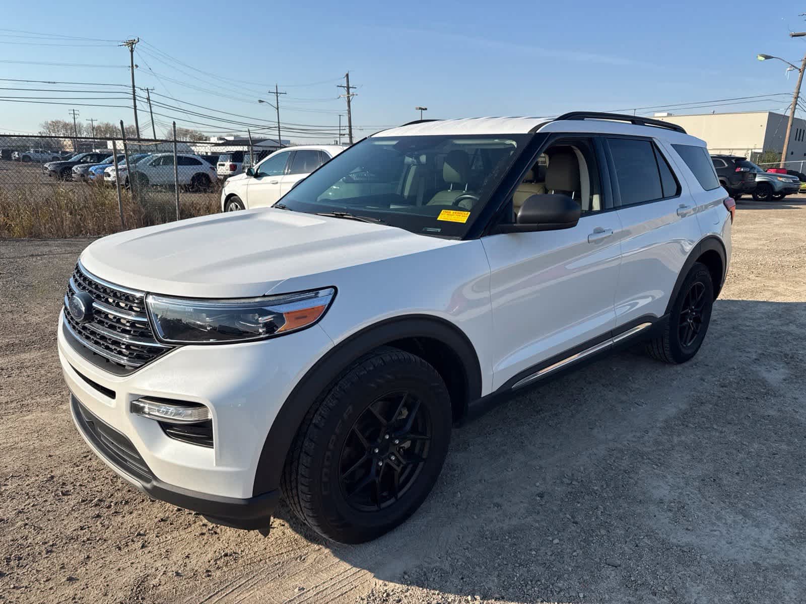 Used 2021 Ford Explorer XLT w/ Equipment Group 202A AWD/4WD image 1