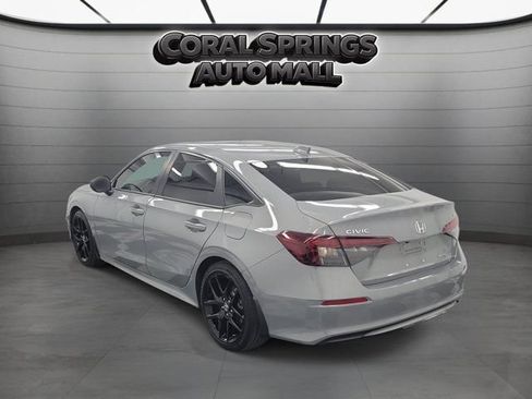 Certified 2025 Honda Civic Sport image 4