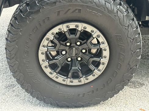 Certified 2023 Ford Bronco Raptor image 9