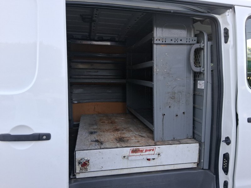 Used 2016 Nissan NV 2500 SV w/ Technology Package RWD image 17