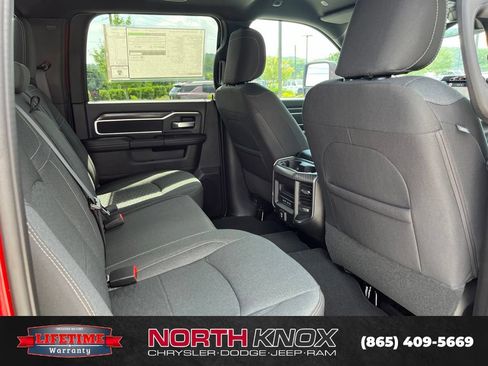 New 2026 RAM 2500 Big Horn AWD/4WD image 24