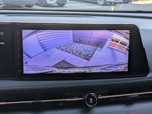 Used 2023 Nissan Ariya AWD image 23