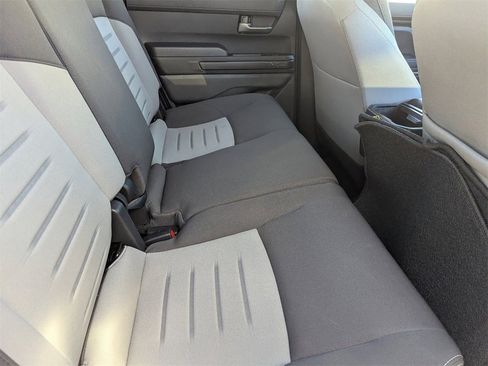 Used 2024 Toyota Tacoma TRD Sport image 11