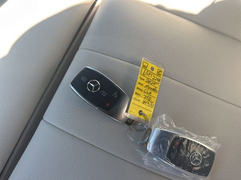 Used 2025 Mercedes-Benz GLA 250 image 33