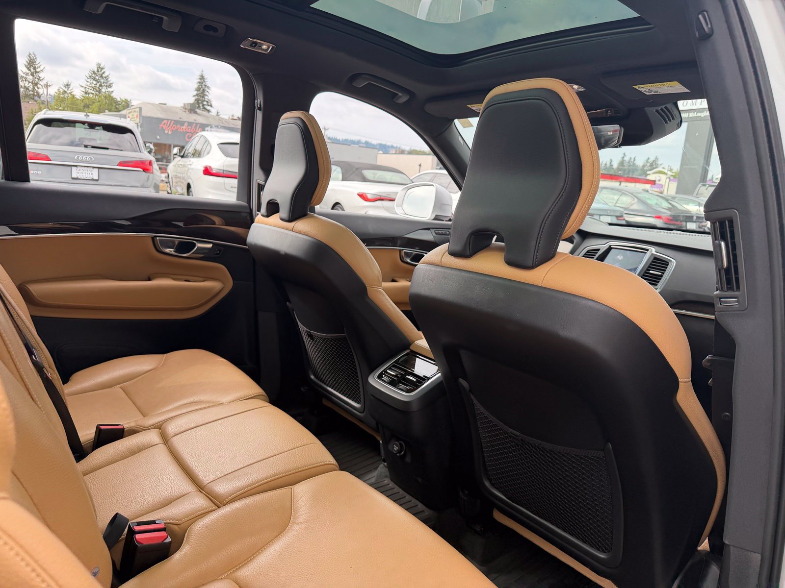 Used 2019 Volvo XC90 T6 Momentum w/ Advanced Package AWD/4WD image 19