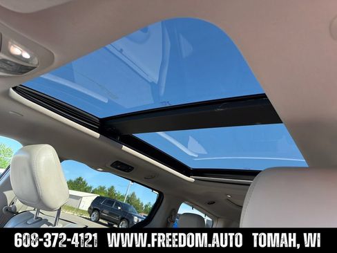 Used 2021 Chrysler Pacifica Limited w/ Premium & Safety Sphere Group AWD/4WD image 21